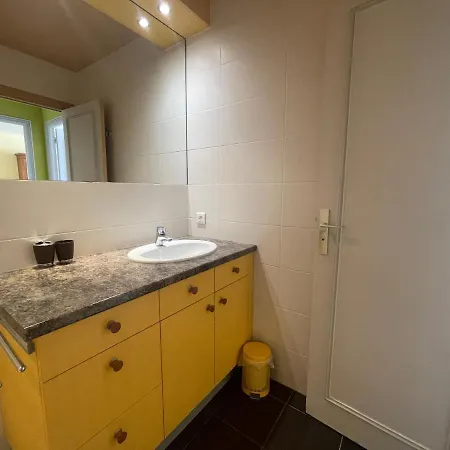 One Bedroom Terrasse Near The Apartment Cannes